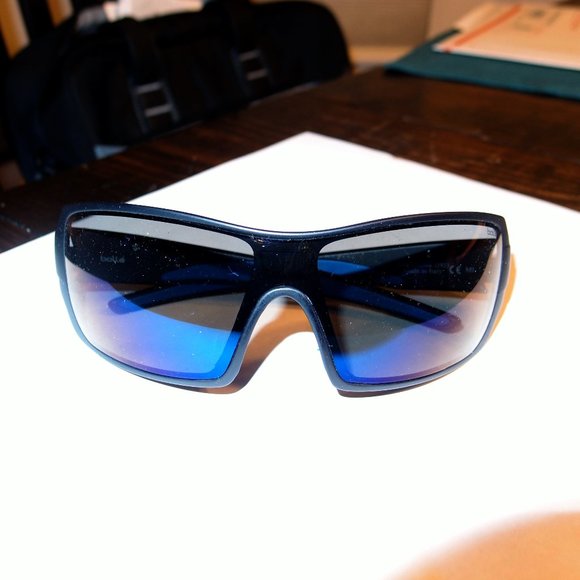 COPY - BOLLE DIAMONDBACK 11923-BLUE FLASH MIRROR-NON POLAR SHIELD-UNISEX - Picture 1 of 8